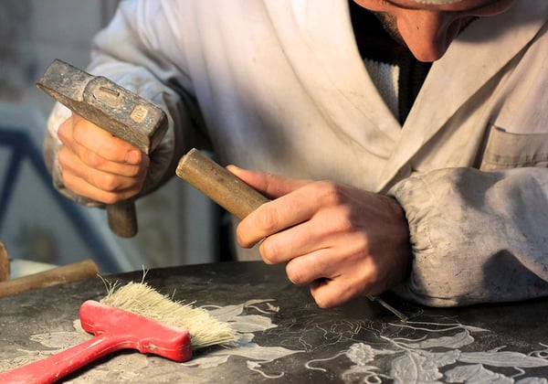 Artisan Workshop Tour in Florence with Oltrarno Neighborhood